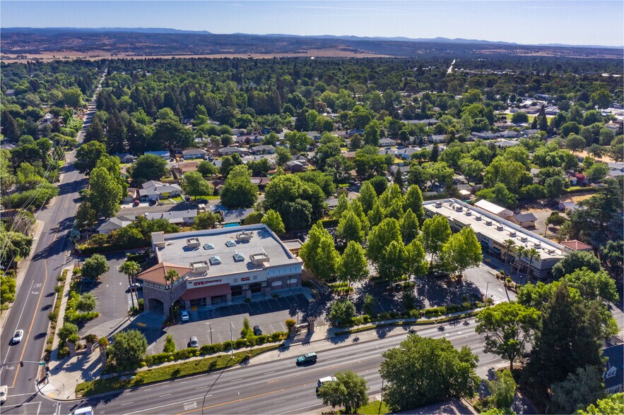 More Photos Of 2760 Esplanade Ave, Chico Freestanding For Lease