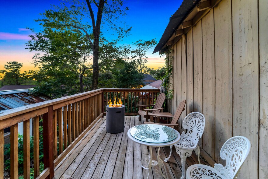 More Photos Of , Julian Unknown For Sale