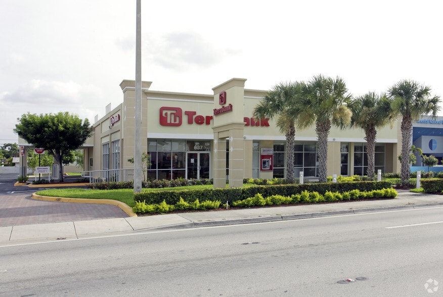 Primary Photo Of 635-637 W 49th St, Hialeah Freestanding For Lease