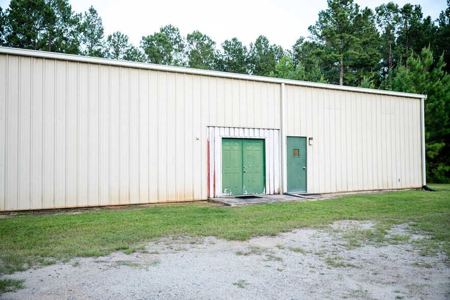 More Photos Of 626 Old River Rd, Sylvania Manufacturing For Sale