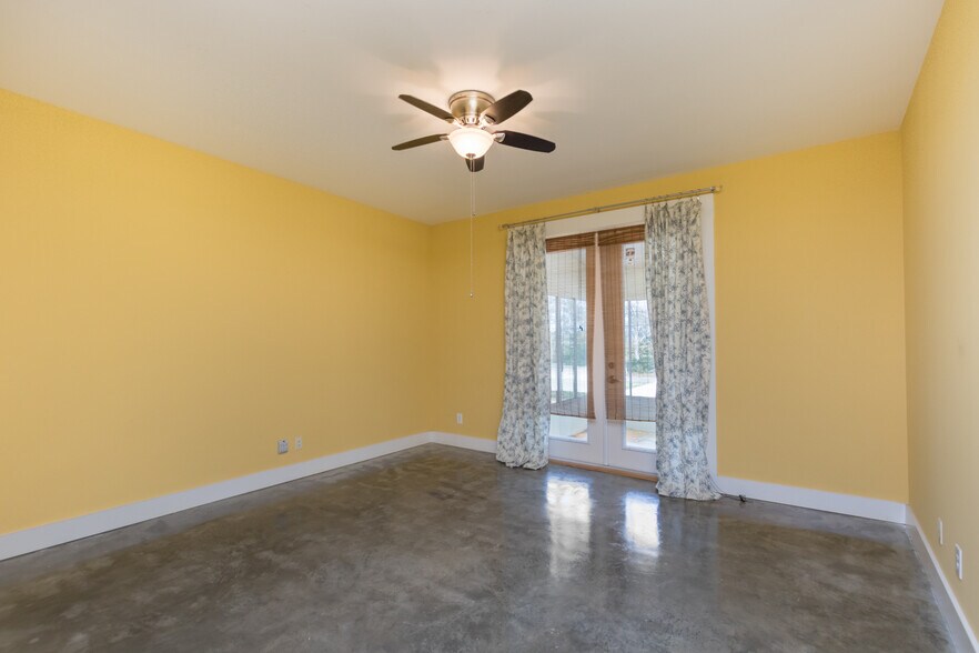More Photos Of 100 S Greentree Ln, Foley Medical For Sale