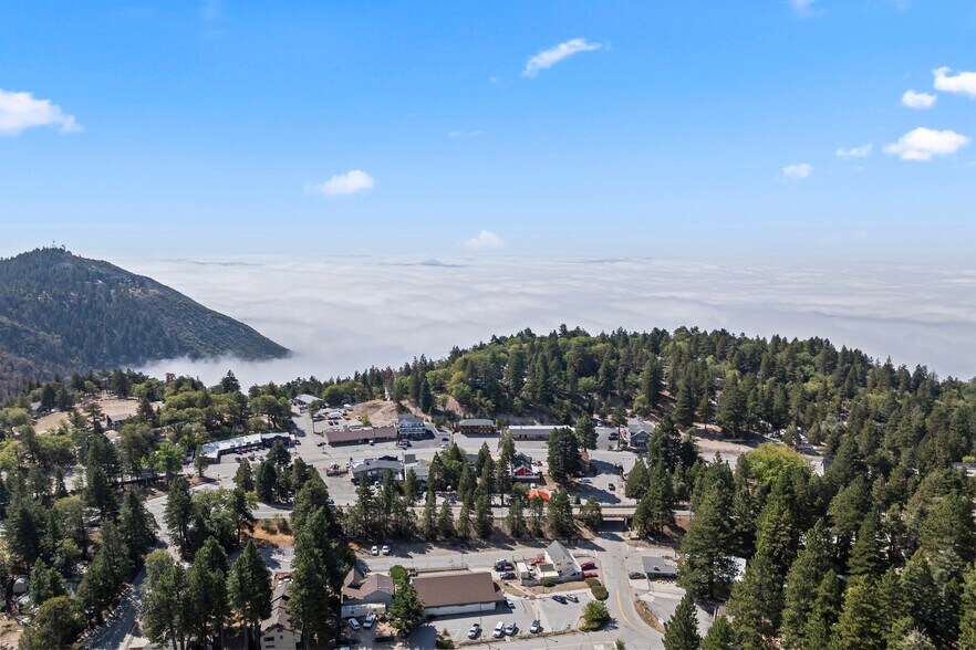 More Photos Of 31961 Hilltop Blvd, Running Springs Loft Creative Space For Sale