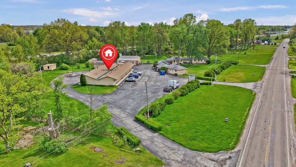 More Photos Of 44077 Oberlin Elyria Rd, Oberlin Hotel For Sale