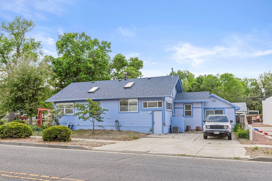 More Photos Of 702 10th Ave, Longmont Office For Sale