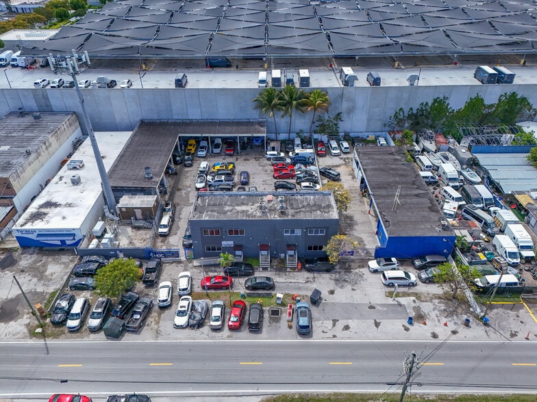 More Photos Of 3326 NW South River Dr, Miami Auto Dealership For Sale