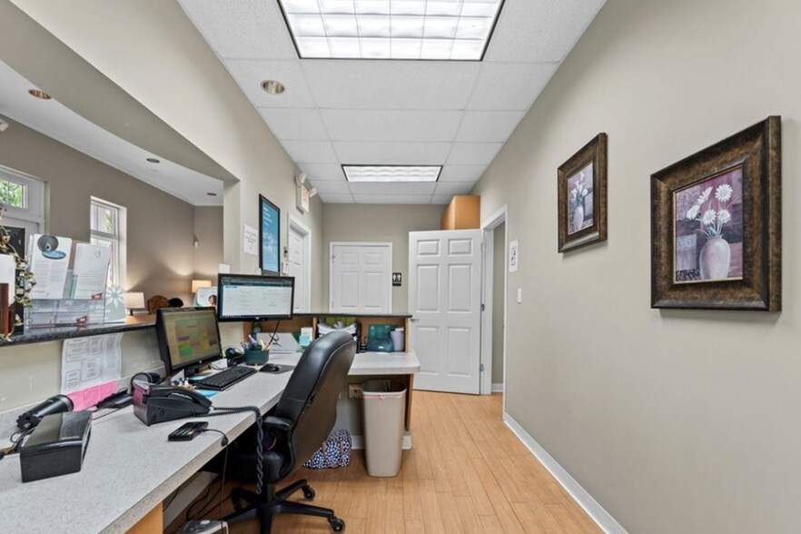 More Photos Of 2330 Colony Crossing Pl, Midlothian Medical For Sale