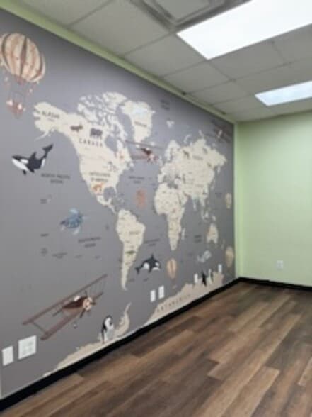 More Photos Of 38 E Main St, Hampton Office For Lease