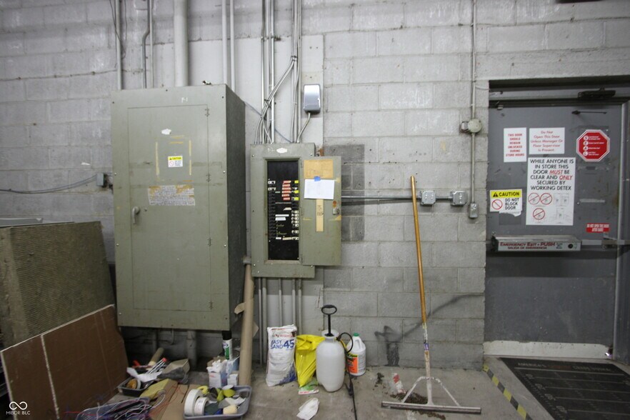 More Photos Of 1244 W Main St, Greenfield General Retail For Sale