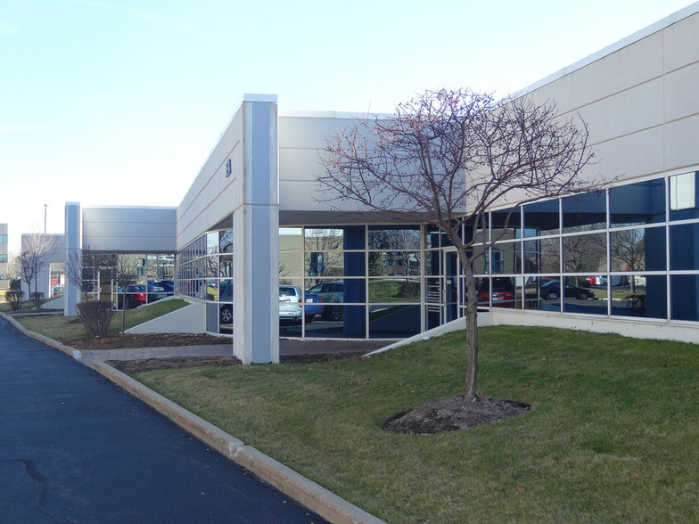 Primary Photo Of 1551-1555 Bond St, Naperville Medical For Lease