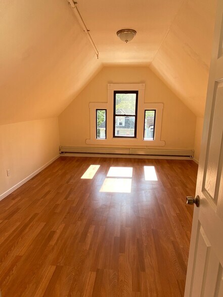 More Photos Of 145 Westervelt Ave, Staten Island Storefront Retail Residential For Sale