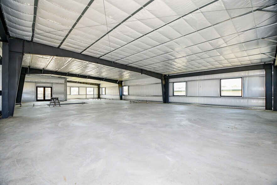 More Photos Of 5713 13th St, Katy Unknown For Lease