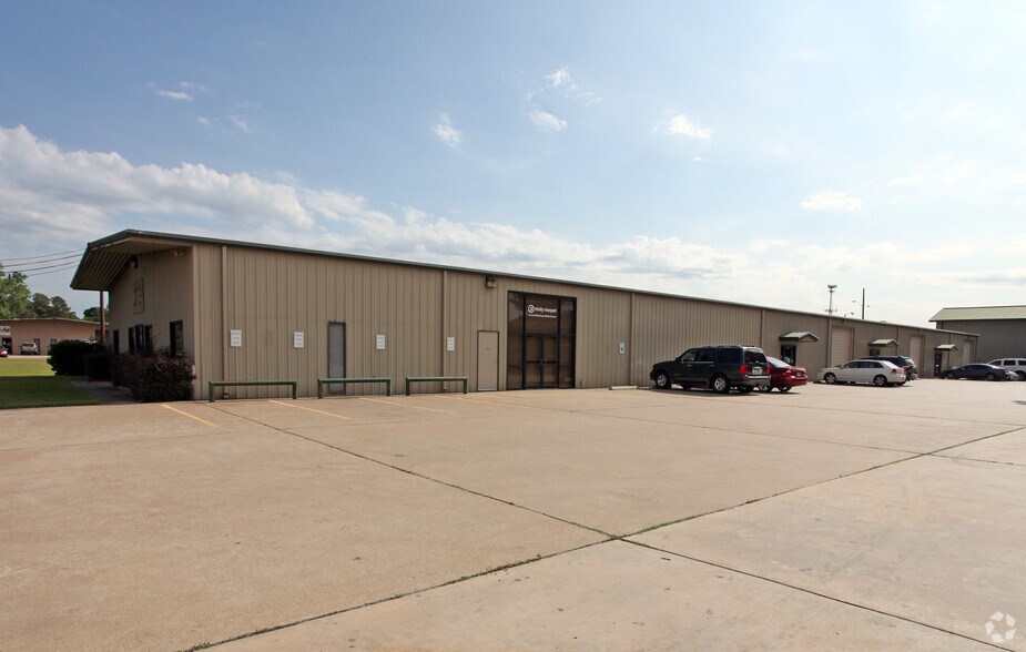 More Photos Of 14216 Cypress North Houston Rd, Cypress Unknown For Lease