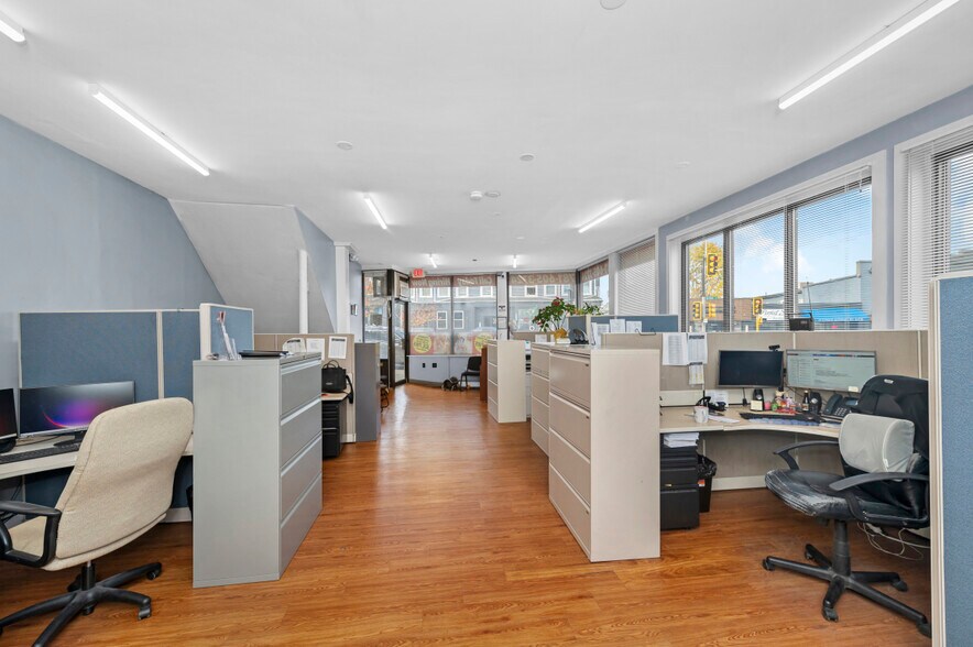 More Photos Of 97-101 Main St, Malden Storefront Retail Office For Lease