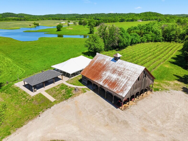 More Photos Of 15088 Boone Monument Rd, Marthasville Lodge Meeting Hall For Sale