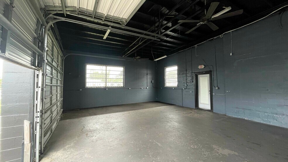 More Photos Of 5503 Us Highway 98 S, Lakeland Health Club For Sale