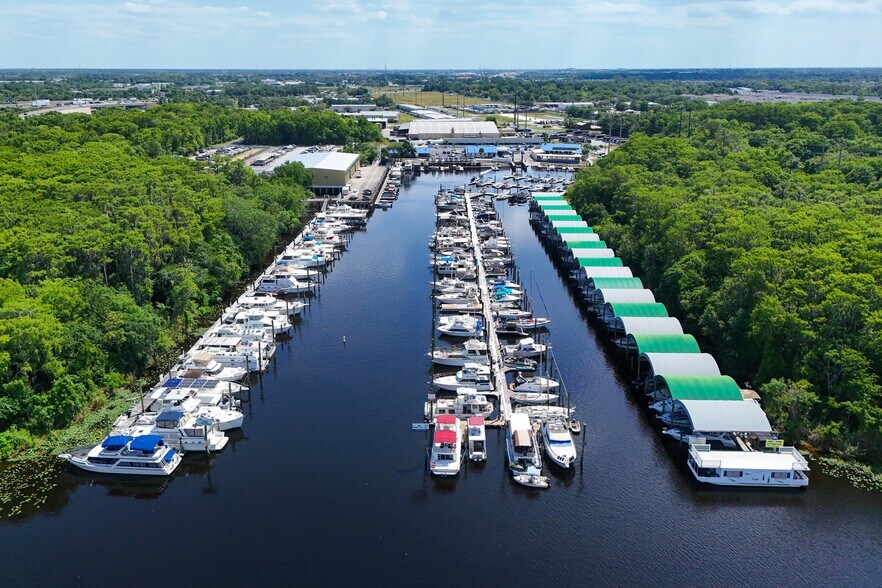 More Photos Of 4370 Carraway Pl, Sanford Marina For Sale