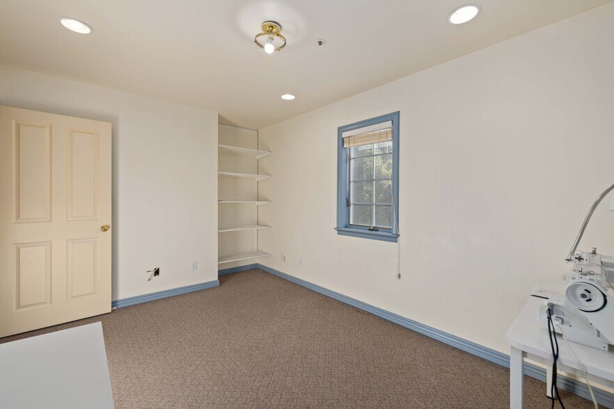 More Photos Of 11660 Lonesome Valley Rd, Leona Valley Specialty For Sale