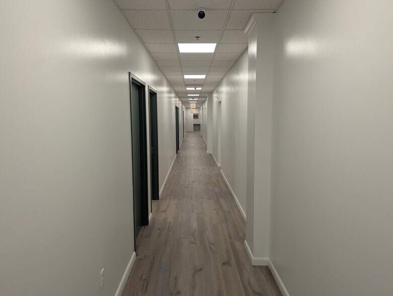 More Photos Of 24 Van Dyke Ave, New Brunswick Warehouse For Lease