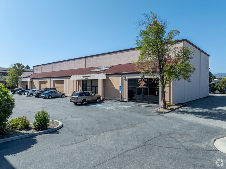 Primary Photo Of 335 Convention Way, Redwood City Unknown For Lease