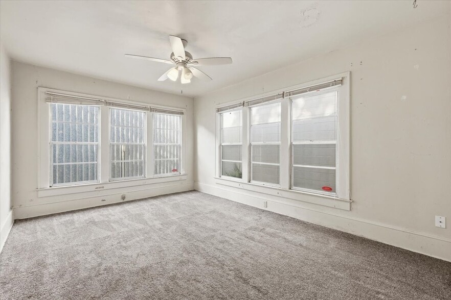 More Photos Of 1020 Wilfred Dr, Orlando Industrial For Sale