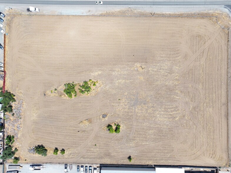 More Photos Of Brownstone Main Brownstone Road, Oakley Land For Sale