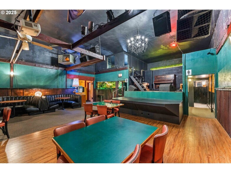 More Photos Of 2043 Sherman Ave, North Bend Bar For Sale
