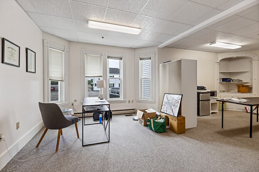 More Photos Of 323 State St, Augusta Office Residential For Sale