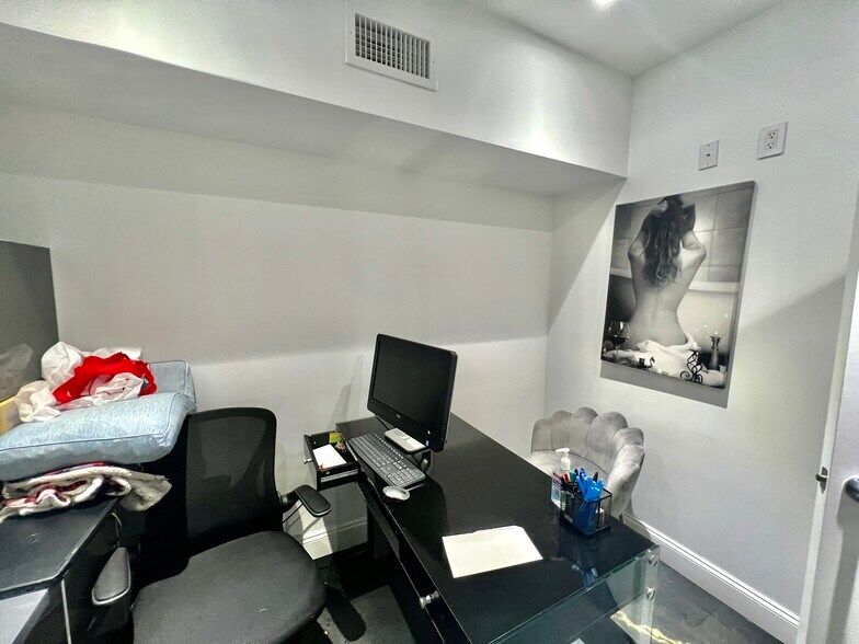 More Photos Of 721 Saint Nicholas Ave, New York Apartments For Sale