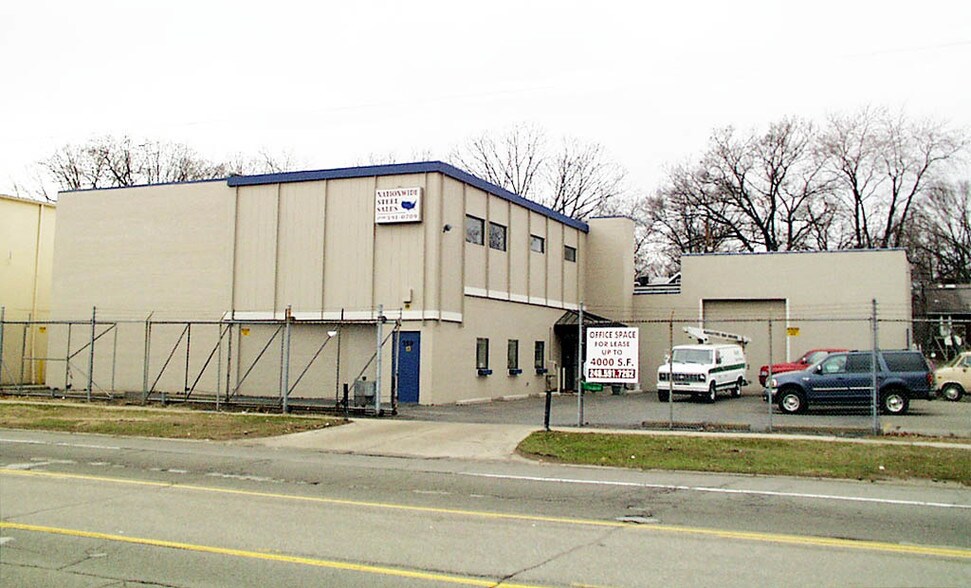 More Photos Of 359 Livernois St, Ferndale Office For Lease