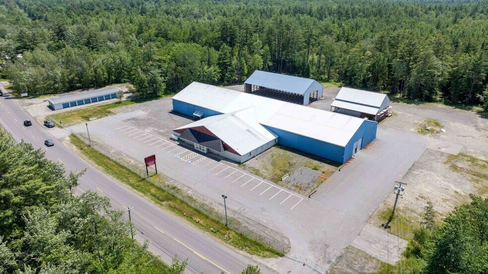 More Photos Of 339 Main St, Madison Freestanding For Sale