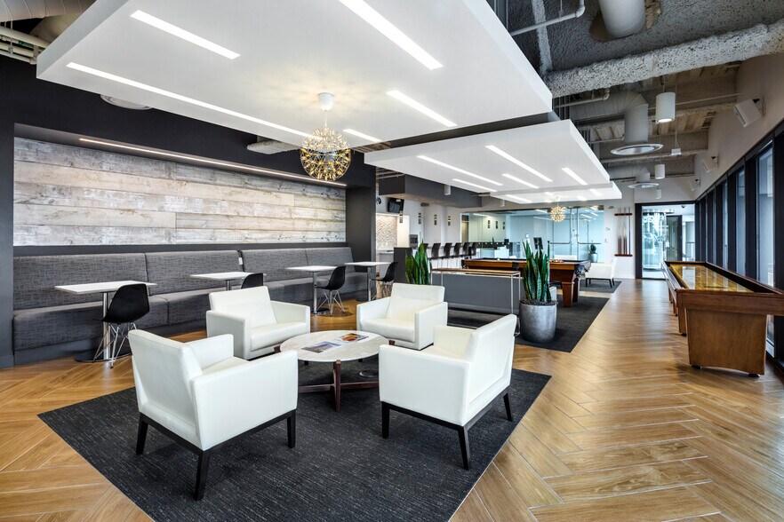 More Photos Of 1900 Powell St, Emeryville Office For Lease