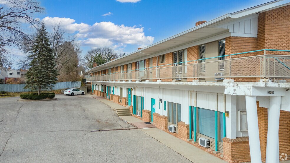 More Photos Of 3985 Race Rd, Cincinnati Office Residential For Lease