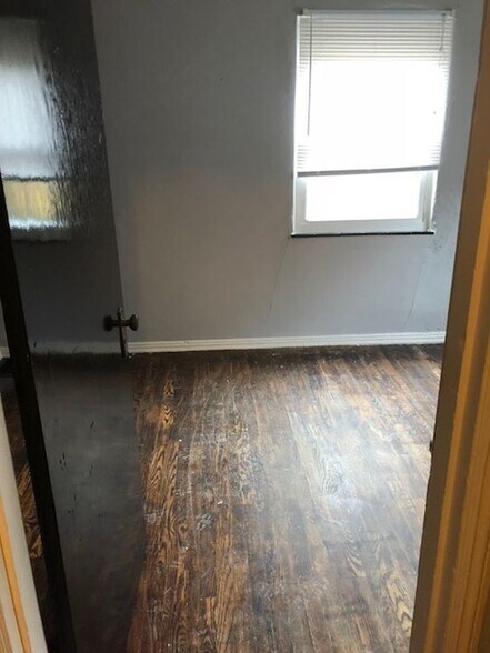 More Photos Of 2921 N Main St, Dayton Apartments For Sale