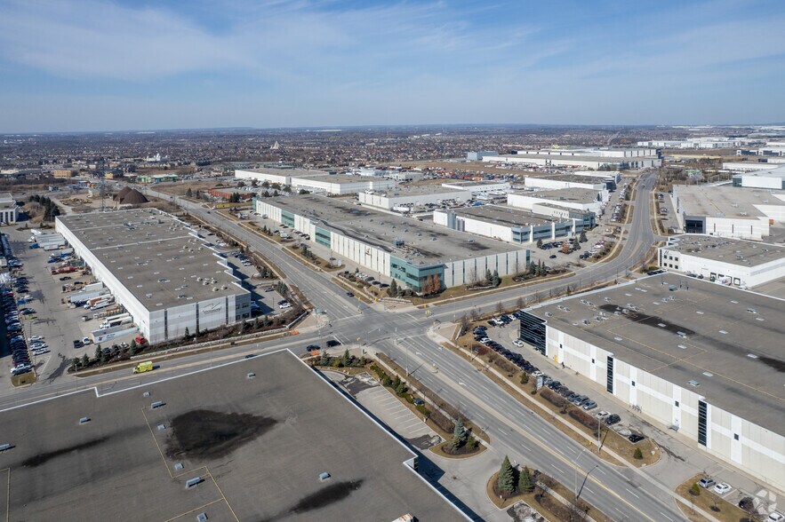 More Photos Of 600 Zenway Blvd, Woodbridge Manufacturing For Lease