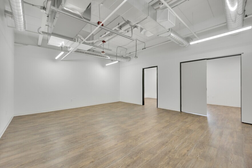 More Photos Of 730 Las Vegas Blvd, Las Vegas Office For Lease