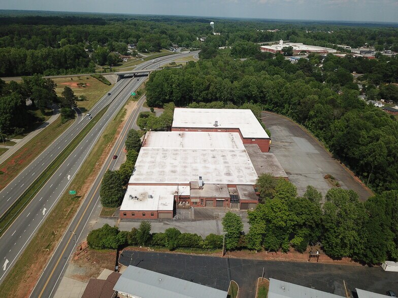 More Photos Of 400 National Blvd, Lexington Manufacturing For Sale