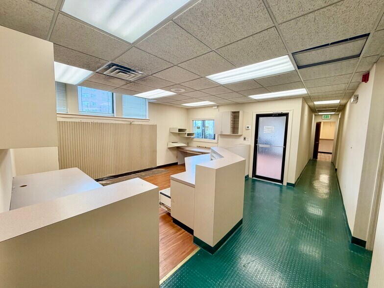 More Photos Of 853-855 Grove St. st, Irvington Healthcare For Lease