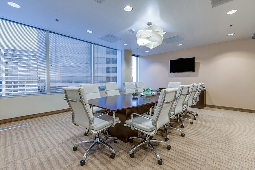 More Photos Of 3838 Oak Lawn Ave, Dallas Coworking Space