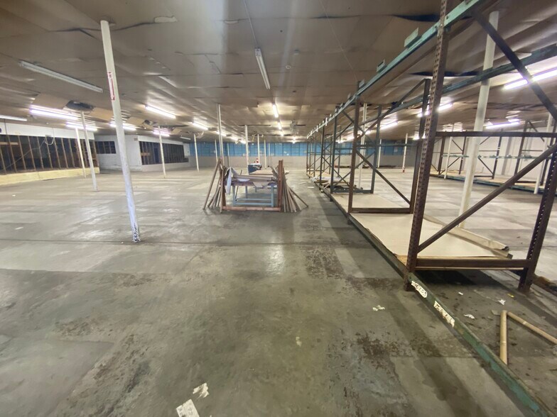 Primary Photo Of 1500 W Main St, Oklahoma City Warehouse For Lease