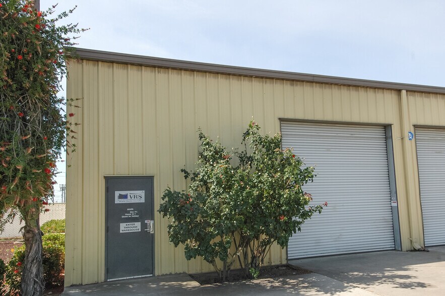More Photos Of 1503 Lone Palm Ave, Modesto Warehouse For Lease