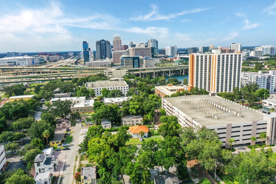 More Photos Of 822 Menendez Ct, Orlando Office Residential For Lease