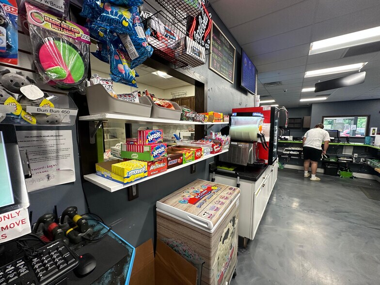 More Photos Of 1250 4th Ave NW, Minot Storefront For Lease