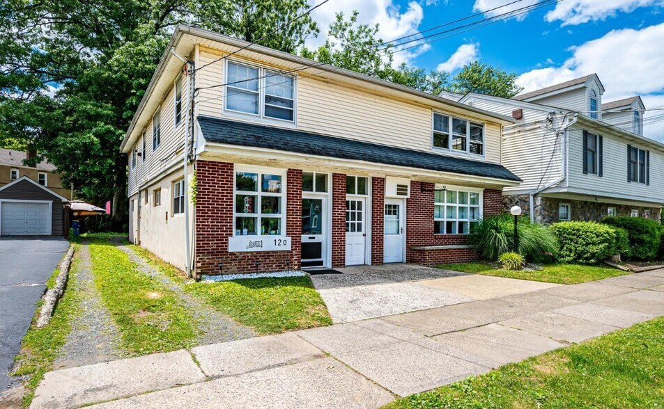 Primary Photo Of 120 Main St, South Bound Brook Medical For Sale