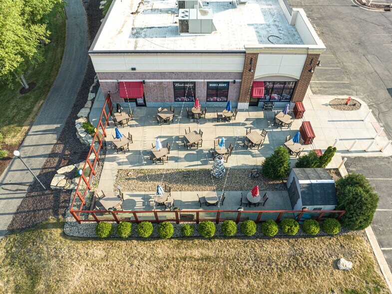 More Photos Of 4325 Maine Ave SE, Rochester Restaurant For Sale