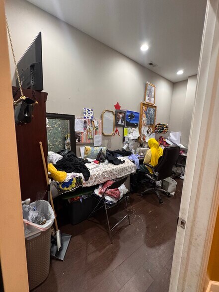 More Photos Of 1020 W Leland Ave, Chicago Apartments For Lease