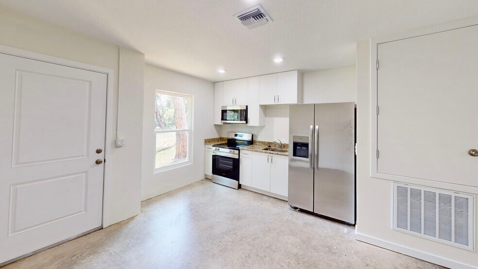 More Photos Of 2703 Avenue G, Fort Pierce Apartments For Sale