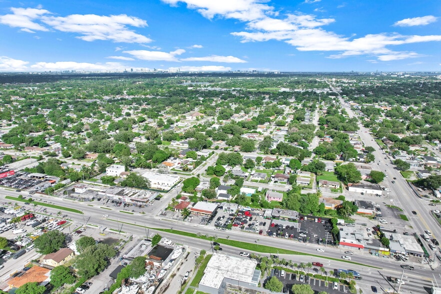 More Photos Of 9621 NW 27th Ave, Miami Office For Sale