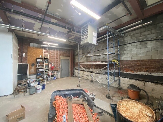 More Photos Of 264 41st St, Brooklyn Warehouse For Lease