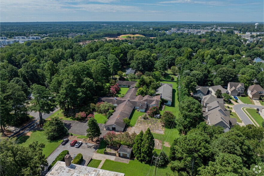 More Photos Of 306 S Allen Rd, Wake Forest Apartments For Sale