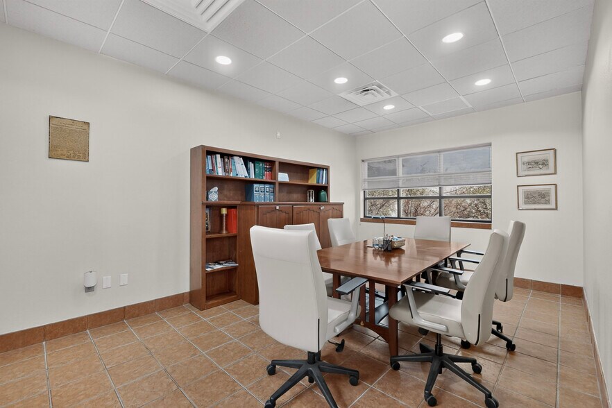 More Photos Of 6311 Montano Rd, Albuquerque Medical For Sale